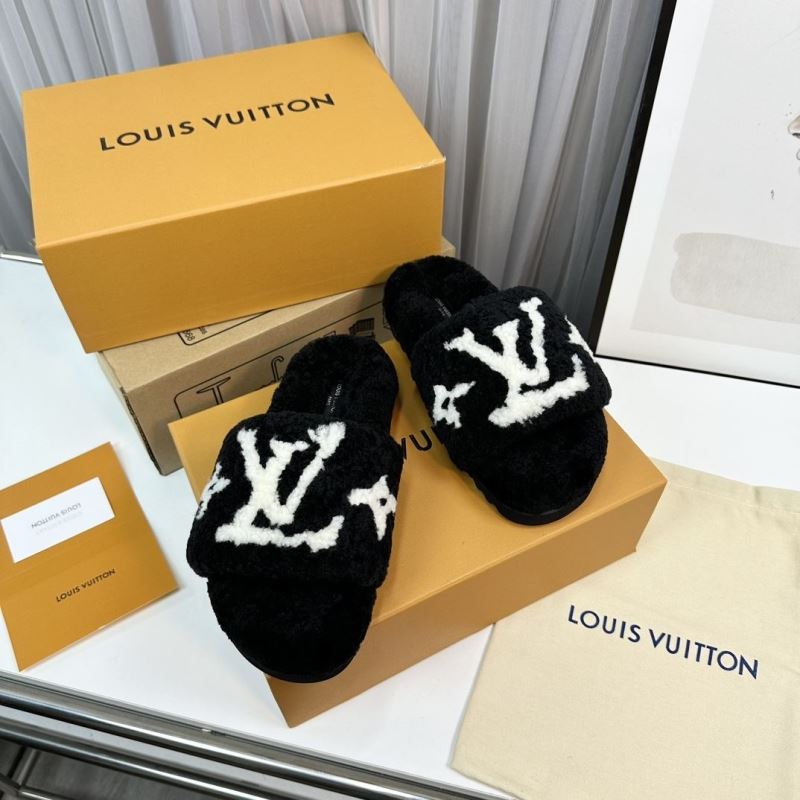 Louis Vuitton Slippers